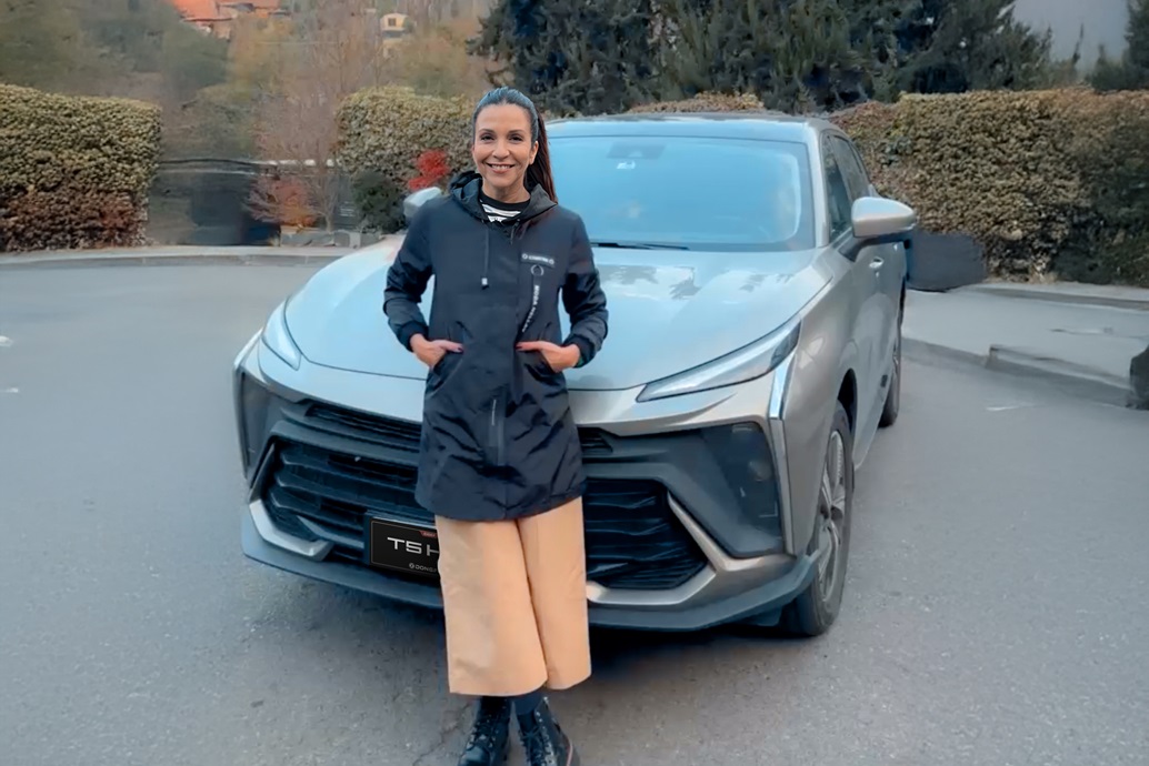 Karla Constant estrena su primer SUV híbrido como rostro de Dongfeng Cidef