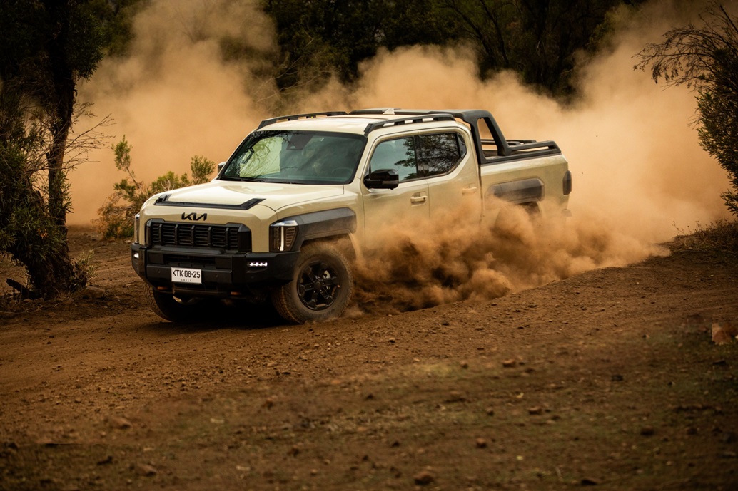 Kia Tasman off road