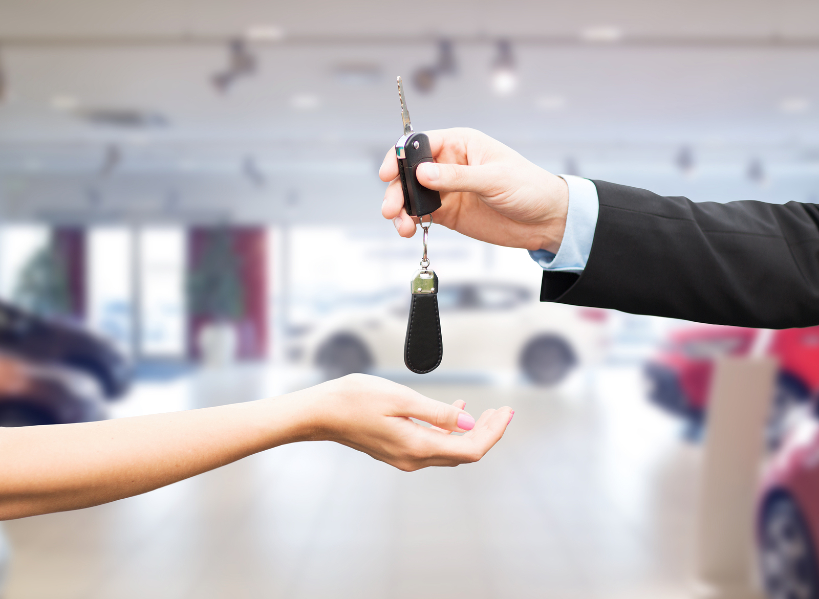 Trámites y revisiones que debes agendar si compraste un auto recientemente