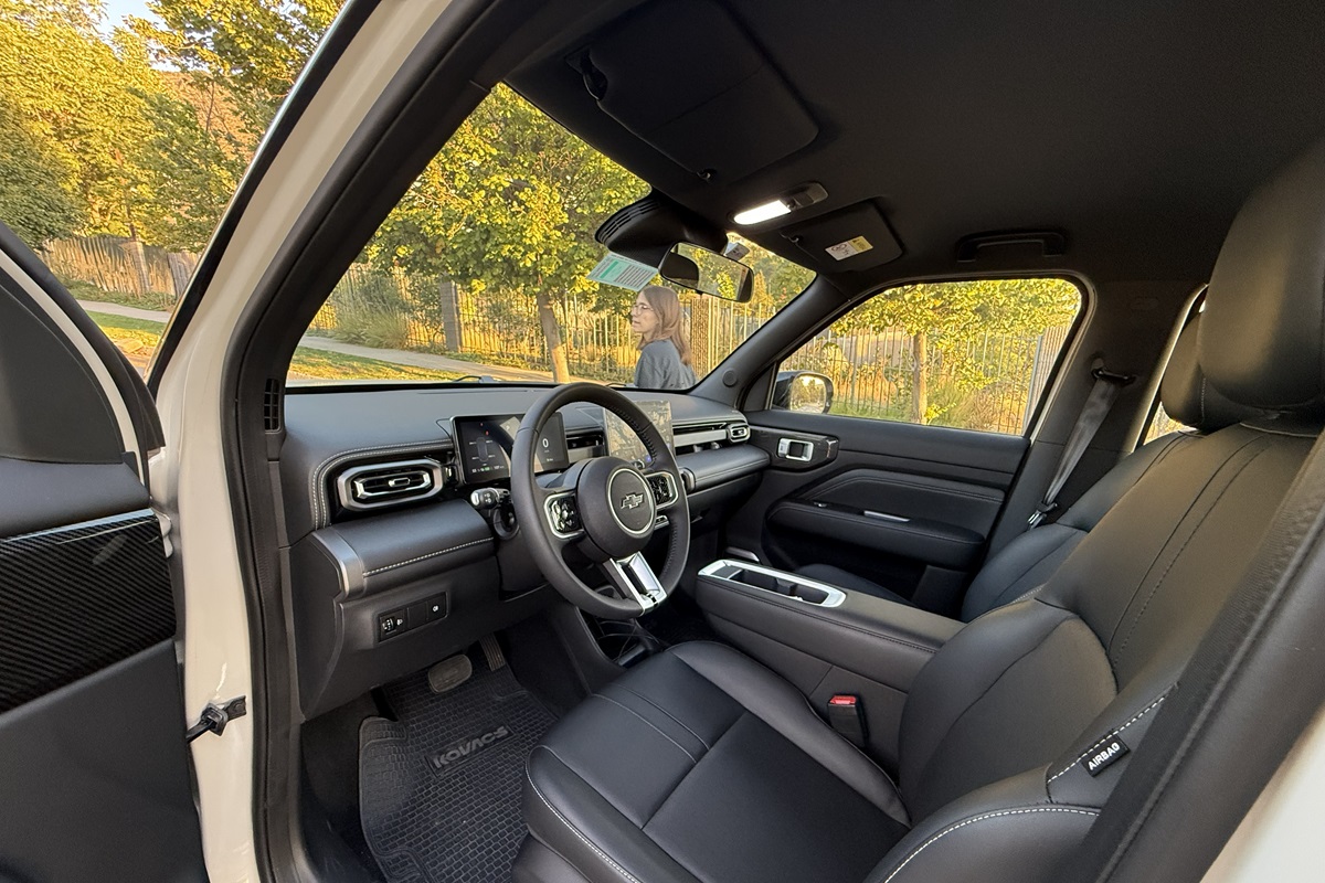 Chevrolet Spark EUV habitáculo