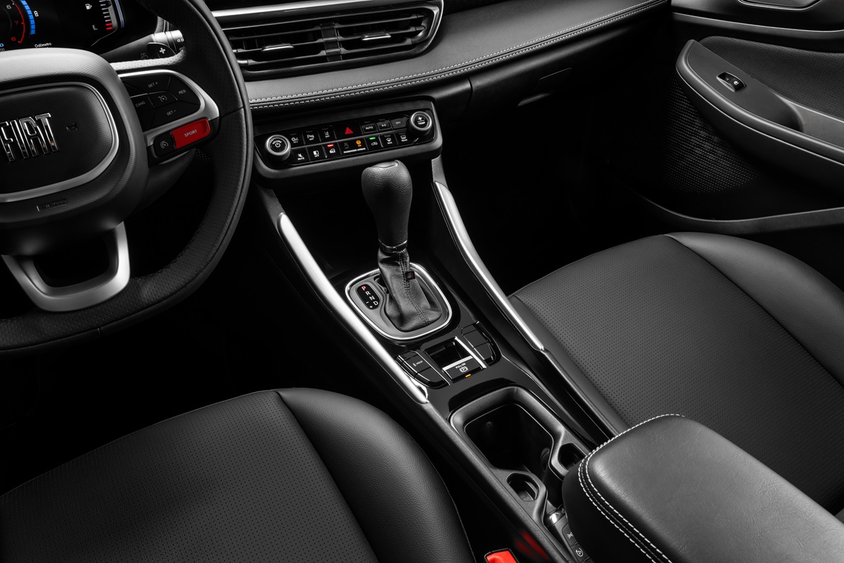 Fiat Fastback interior