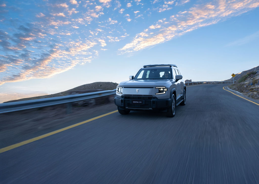 El Deepal G318 debuta en Chile con enfoque en electrificación y tracción 4WD