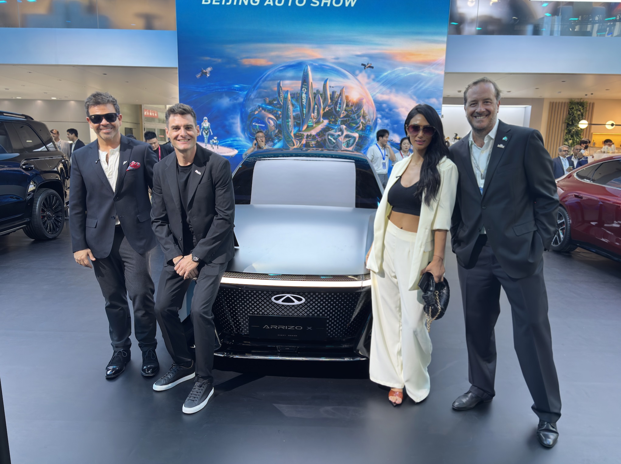 CHERY presentó el nuevo Tiggo V en el Autoshow 2026 y adelanta llegada del QQ