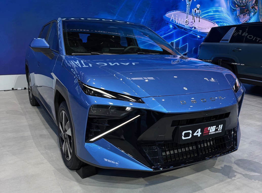 OMODA C4 Salón
