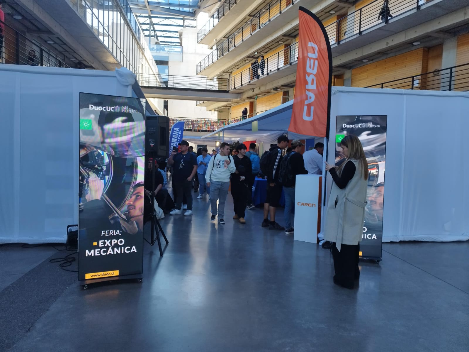 Expo Emprende Motor 3 reunirá a estudiantes y empresas del rubro automotriz en Duoc UC Puente Alto