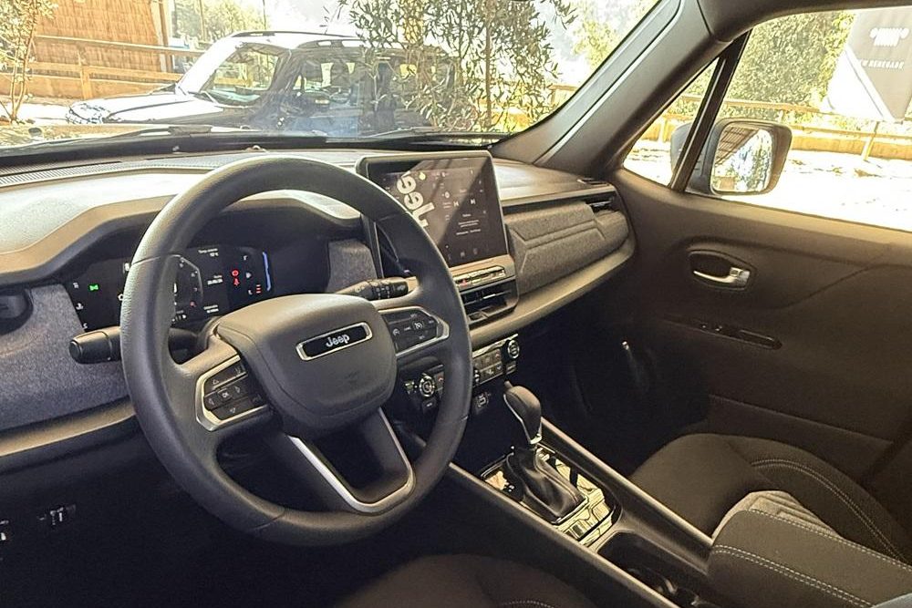 Jeep Renegade (3)