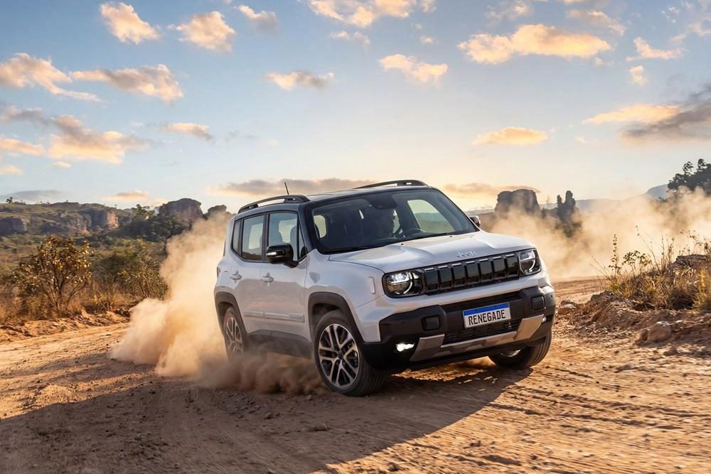 Jeep Renegade 2025: el SUV compacto se renueva y llega a Chile con dos versiones
